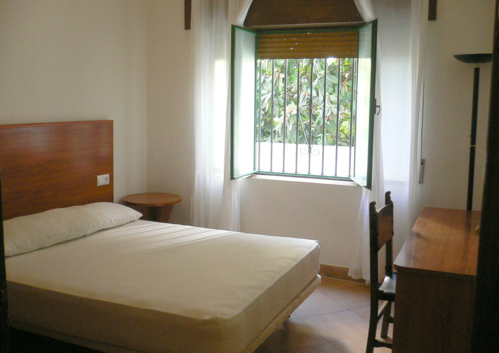 Apartment c/ Jardines - habitación 1